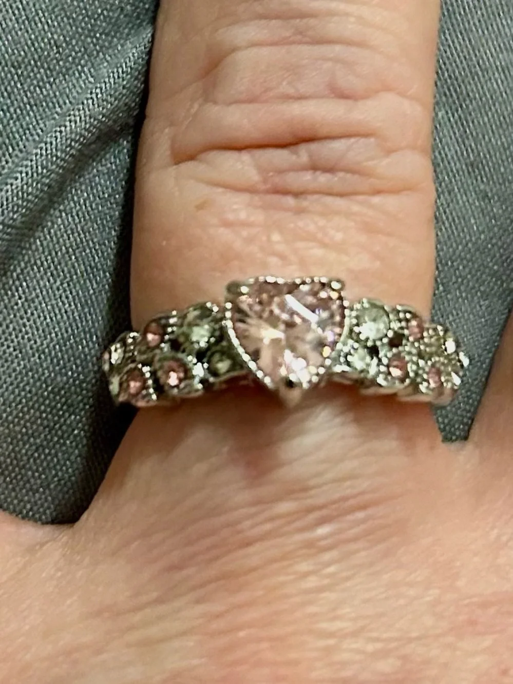 Set of 5 Silver Rings w/ Crystals  Wear Them & Share Them